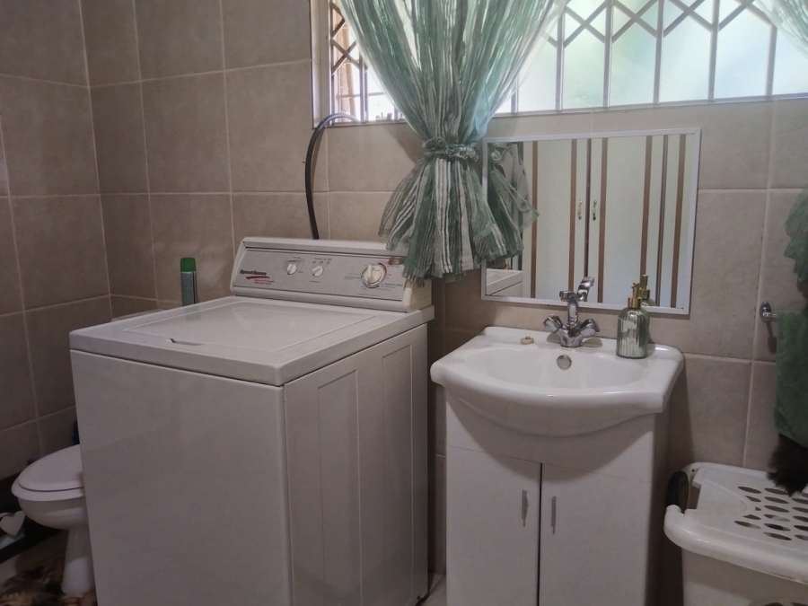 4 Bedroom Property for Sale in Elandsrand North West